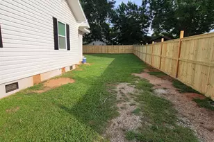 1322 Jefferson St, Newberry, SC 29108 - Photo 16