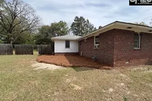 1737 Elmtree Rd, Columbia, SC 29209 - Photo 4