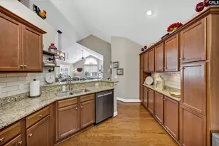 114 Peach Grove Cir, Elgin, SC 29045 - Photo 18