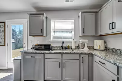 281 Carrington Drive, Lugoff, SC 29078 - Photo 4