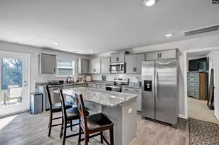281 Carrington Dr, Lugoff, SC 29078 - Photo 2
