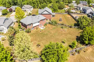 776 saxony Dr, Irmo, SC 29036 - Photo 2
