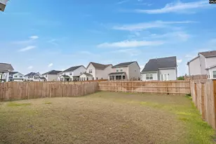 821 Peony Ln, Columbia, SC 29229 - Photo 24