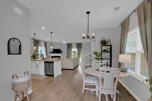 821 Peony Ln, Columbia, SC 29229 - Photo 2