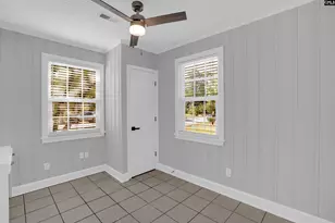 1129 Woodrow St, Columbia, SC 29205 - Photo 6