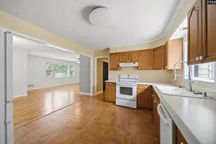 306 Auburn Rd, Columbia, SC 29212 - Photo 10