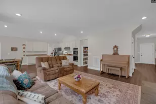 129 Lord and Tucker Ct, Lexington, SC 29073 - Photo 10