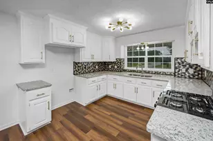 208 Smyrna Rd, Elgin, SC 29045 - Photo 10