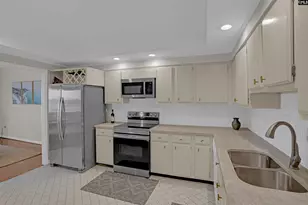 1829 Senate Street 16B, Columbia, SC 29201 - Photo 8