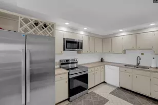 1829 Senate Street 16B, Columbia, SC 29201 - Photo 10