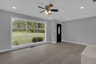 832 Highland Grove Ave, Orangeburg, SC 29115 - Photo 6