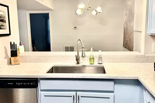 448 Deerwood Street 4C, Columbia, SC 29205 - Photo 14