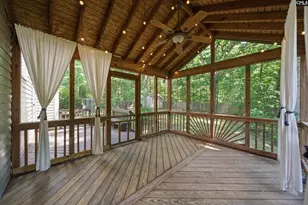 16 Wildhorse Ct, Irmo, SC 29063 - Photo 2