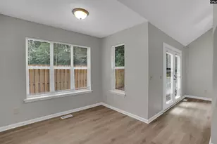 100 Chippenham Cir, Columbia, SC 29210 - Photo 16