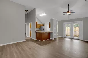 100 Chippenham Cir, Columbia, SC 29210 - Photo 8