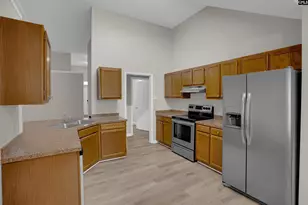 100 Chippenham Cir, Columbia, SC 29210 - Photo 14