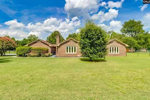 3315 Lee Altman Dr, Dalzell, SC 29040 - Photo 2