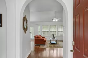 120 Glenbrooke Cir, Columbia, SC 29204 - Photo 6