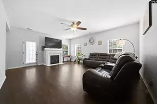 200 Cabin Dr, Irmo, SC 29063 - Photo 6