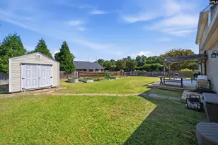 200 Cabin Dr, Irmo, SC 29063 - Photo 24
