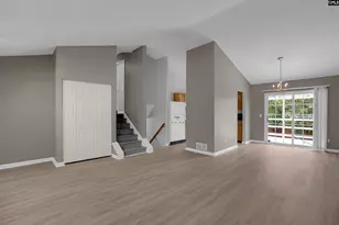 213 Maple Tree Ct, Lexington, SC 29073 - Photo 2