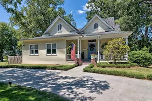 1215 Fair St, Camden, SC 29020 - Photo 1