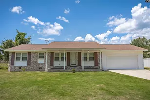 1730 Wadsworth Dr, Cayce, SC 29033 - Photo 1