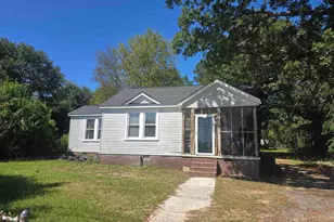 1724 Crapps Ave, West Columbia, SC 29169 - Photo 1