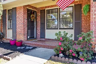 140 Jefferson Pl, Columbia, SC 29212 - Photo 1