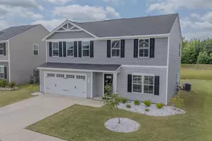 777 Phipps Ln, Columbia, SC 29209 - Photo 1