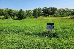 174 Savannah Pkwy, Deerfield, WI 53531 - Photo 1