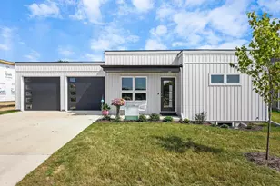 102 Boneset Ave, Poynette, WI 53955 - Photo 1