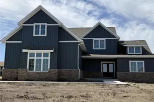 3196 Jackdaws Dr, Beloit, WI 53511 - Photo 1