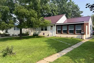 428 Pine St, Tomah, WI 54660 - Photo 1