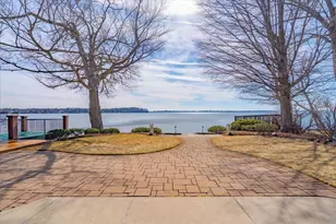 701 Woodward Dr, Madison, WI 53704 - Photo 1