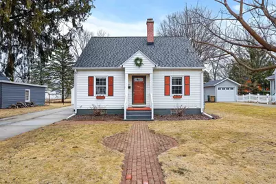 821 N Fair Oaks Avenue, Madison, WI 53714 - Photo 1