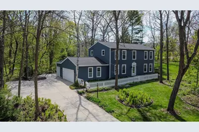 3996 Villa Oak Drive, Sun Prairie, WI 53590 - Photo 1