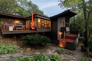 7111 Applewood Dr, Madison, WI 53719 - Photo 1