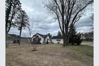 504 N Highway 51, Poynette, WI 53955 - Photo 1