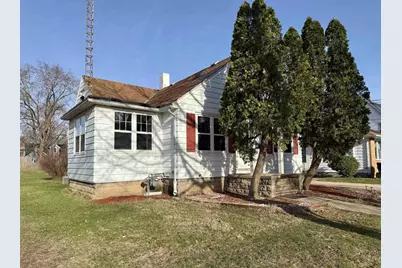 628 Central Avenue, Beloit, WI 53511 - Photo 1