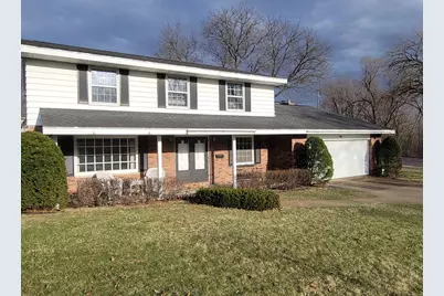 302 Riverview Court, Portage, WI 53901 - Photo 1