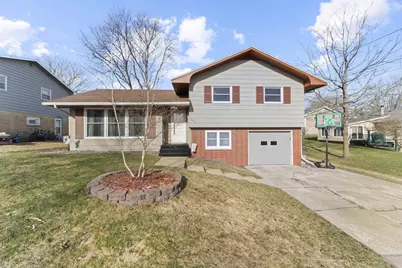 406 Vern Court, Ridgeville, WI 53533 - Photo 1