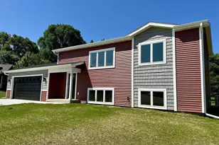 473 Bauer Ln, Rio, WI 53960 - Photo 1