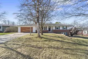 311 Blue View Dr, Mount Horeb, WI 53572 - Photo 1