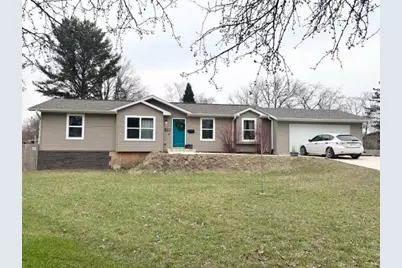 801 Coolidge Road, Stoughton, WI 53589 - Photo 1