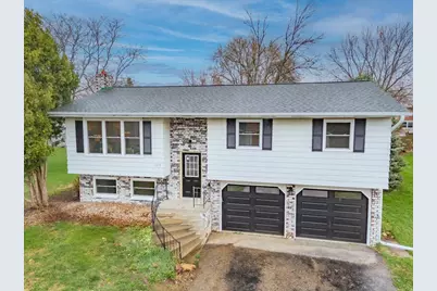 1215 10th Street, Baraboo, WI 53913 - Photo 1