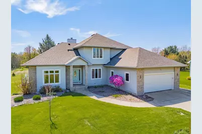 6338 Fox Run, Sun Prairie, WI 53590 - Photo 1