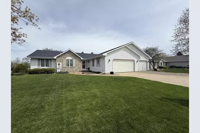 1627 E Williams Drive, Beloit, WI 53511 - Photo 1