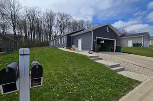 N114W21077 Briarwood Ln, Germantown, WI 53022 - Photo 1