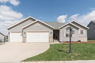 705 Avalon Rd, Columbus, WI 53925 - Photo 1